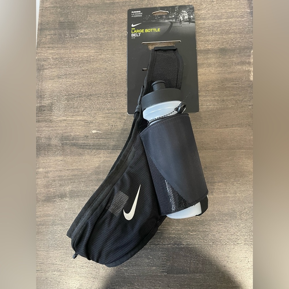 Nike Flex Stride 22 oz Waistpack Bottle Belt